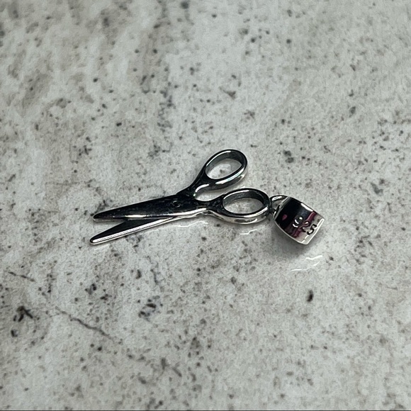 925 Sterling Silver Scissor Pendant - Picture 2 of 14